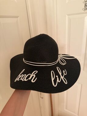 Beach Life Women's Wide Brim Sun Hat - Black with White Trim